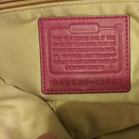 Coach purse - Picture 3 of 3